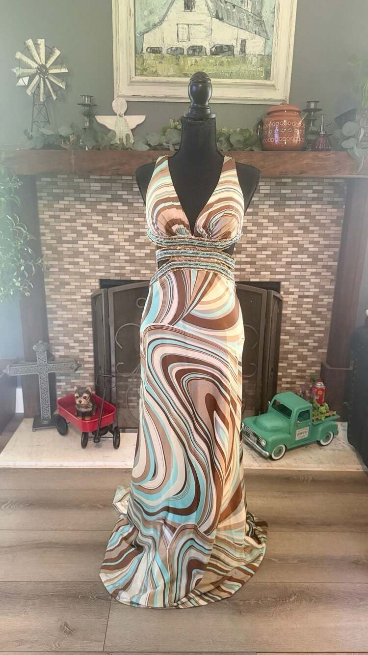 La Femme 13267 Multi-Colored Swirl Print Formal Prom Dress Size 6